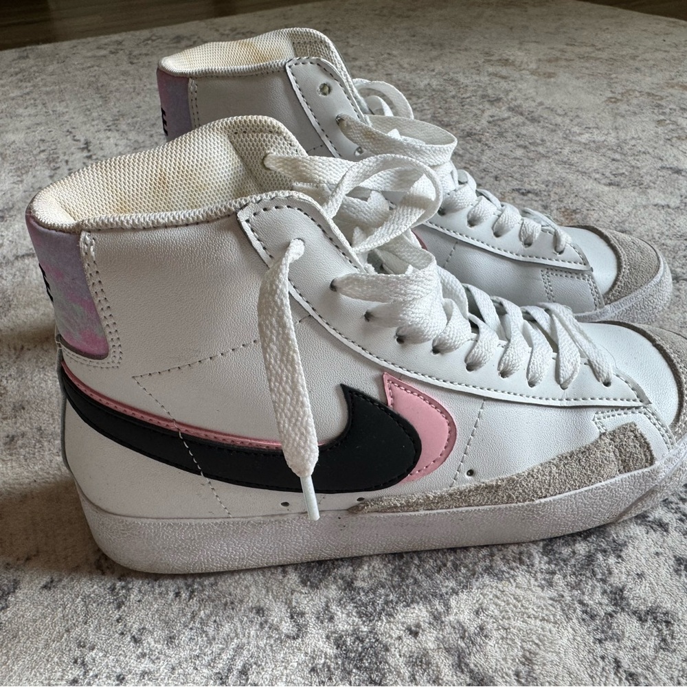Nike White and Pink Athletic Shoes